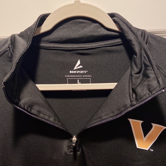 BSNSports Vanderbilt (New V Logo) 1/4 Zip Up Light Jacket Black Men’s Large NWOT - Picture 5 of 8